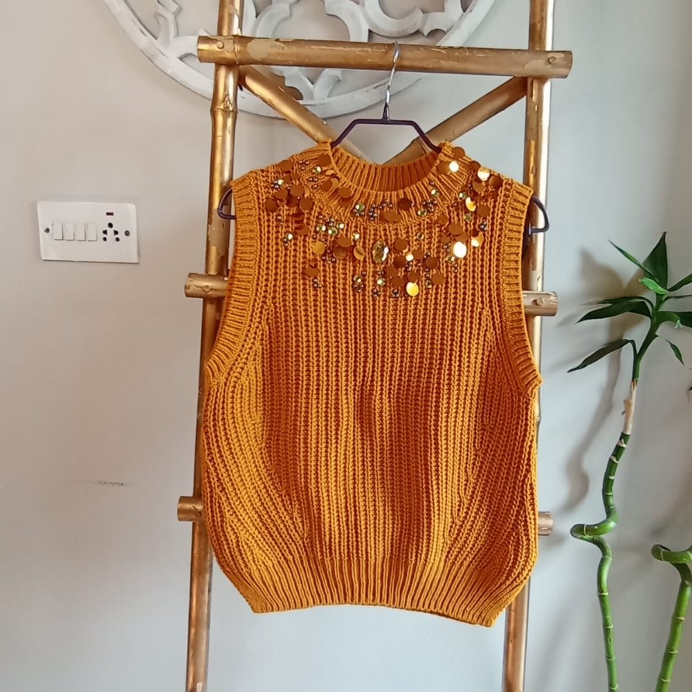 H&M Embellished Sequin Vest - Picture 16 of 16